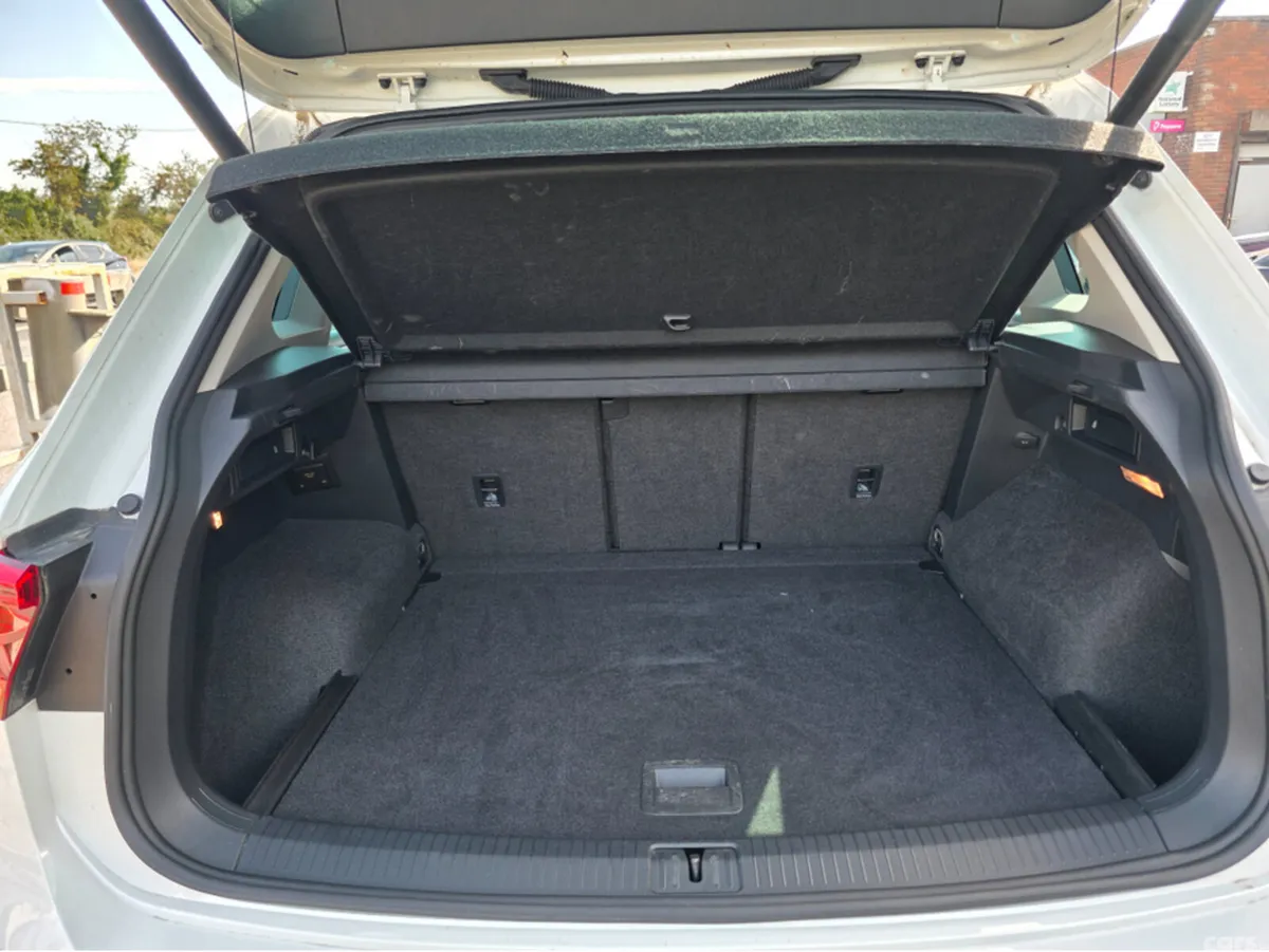 Volkswagen Tiguan SUV, Diesel, 2020, White