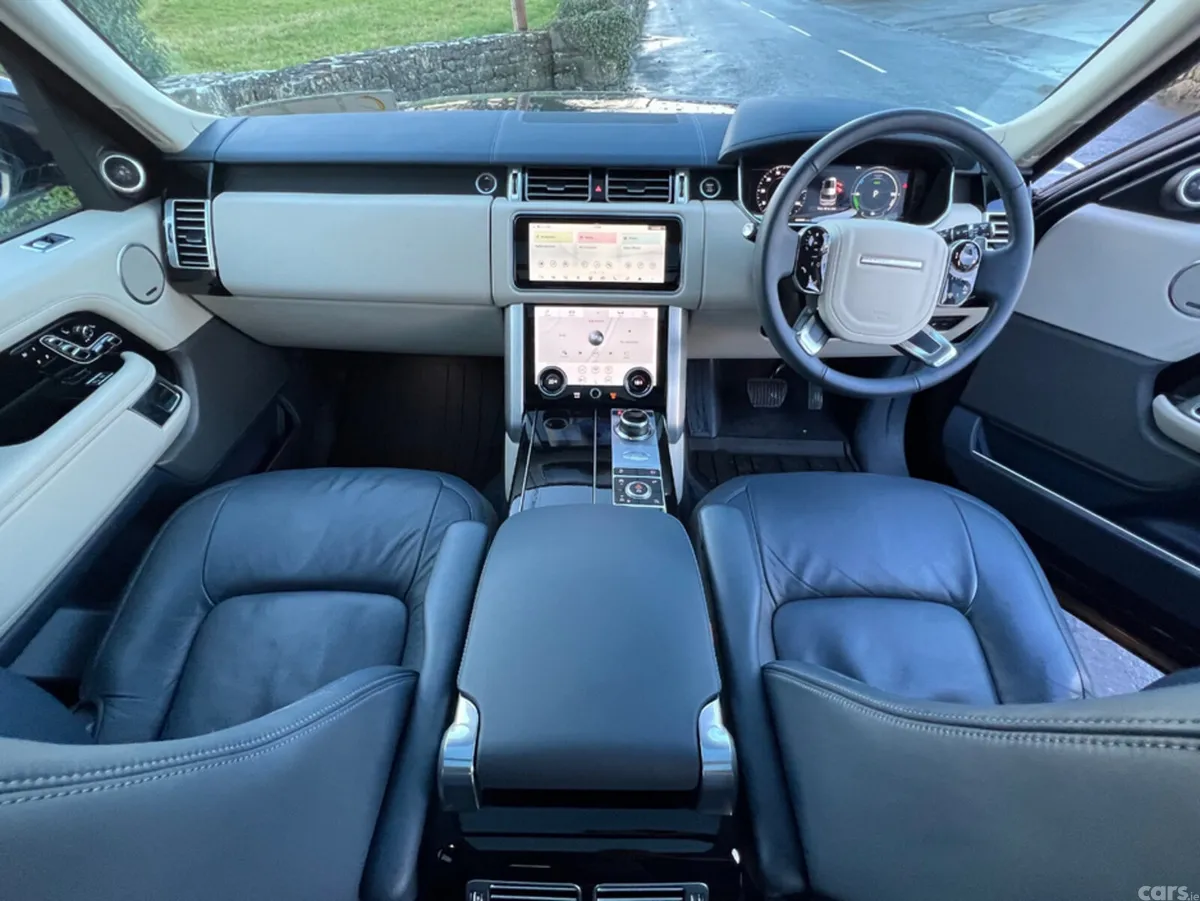 Land Rover Range Rover SUV, Petrol Plug-in Hybrid, 2020, Blue