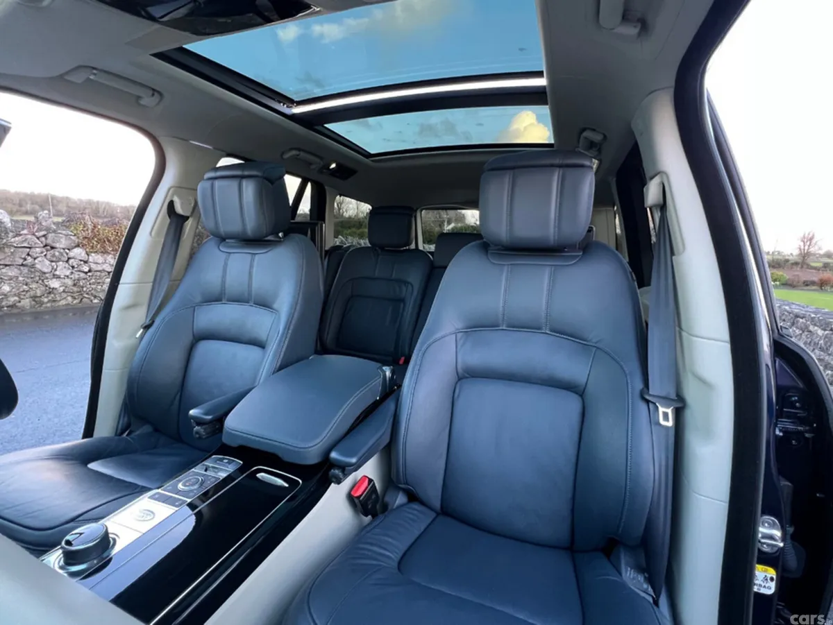 Land Rover Range Rover SUV, Petrol Plug-in Hybrid, 2020, Blue