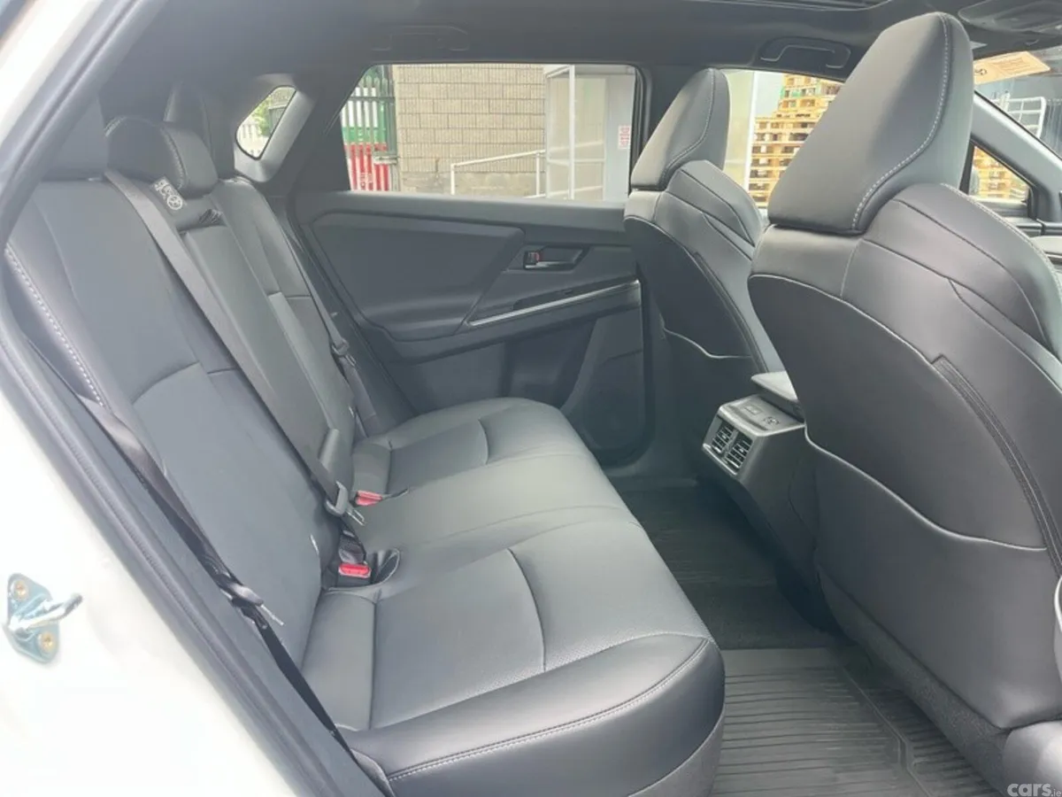 Toyota bZ4X Estate, Electric, 2026, White