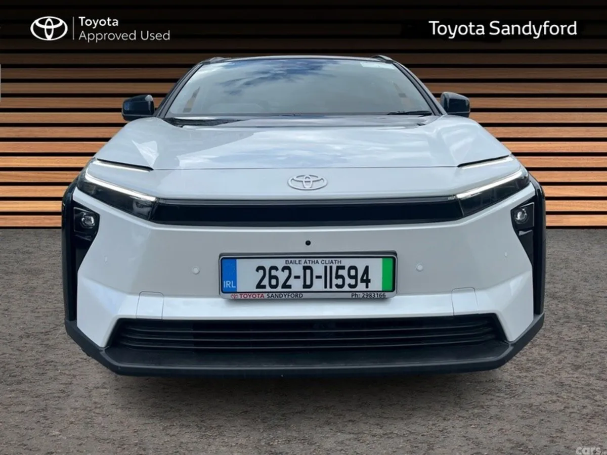 Toyota bZ4X Estate, Electric, 2026, White