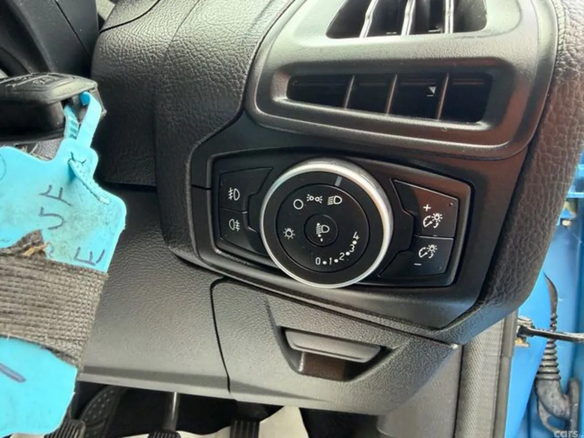 Ford Focus Hatchback, Diesel, 2016, Blue
