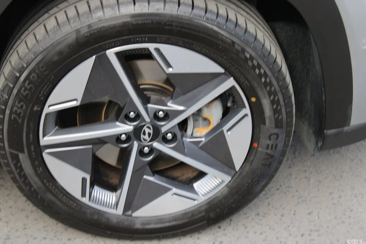Hyundai Tucson SUV, Diesel, 2024, Grey