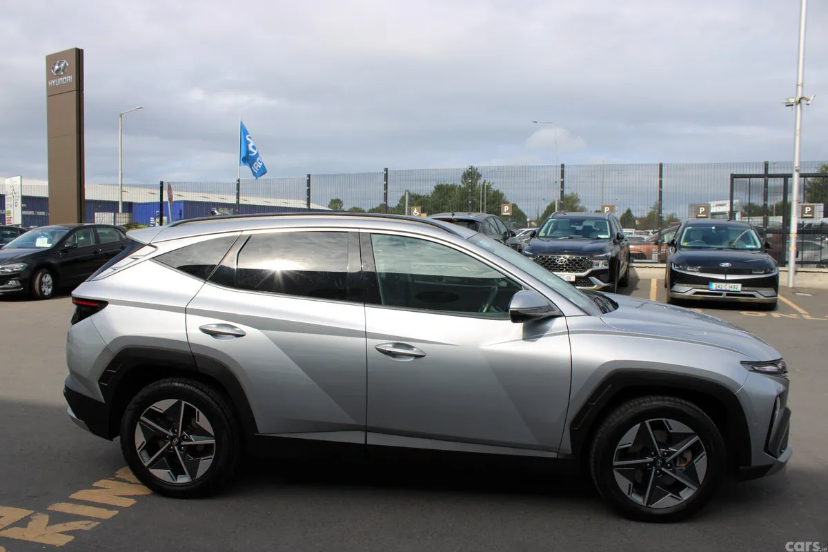 Hyundai Tucson SUV, Diesel, 2024, Grey