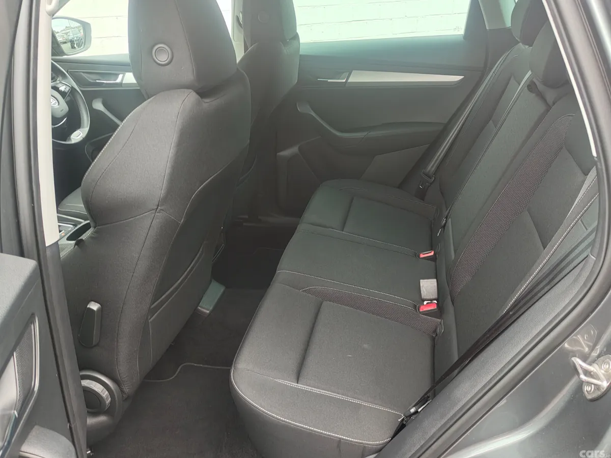 Skoda Karoq Estate/Jeep, Diesel, 2022, Grey