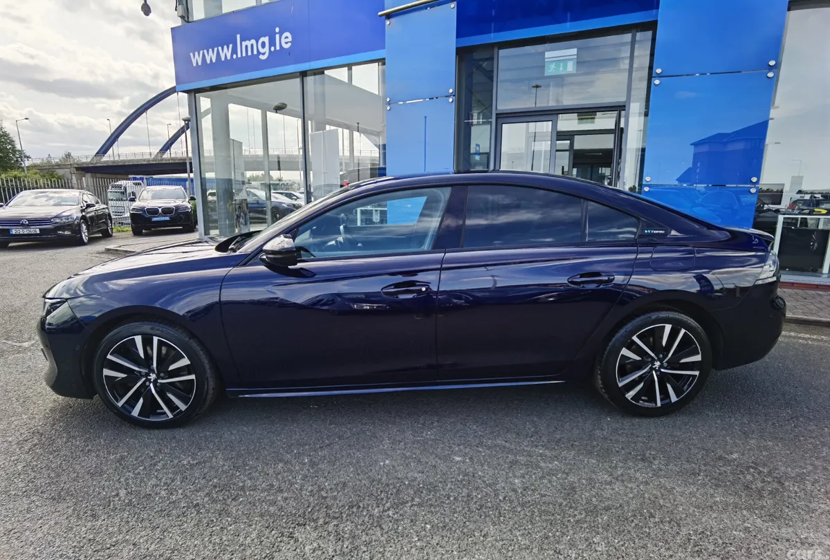 Peugeot 508 Hatchback, Petrol Plug-in Hybrid, 2023, Blue