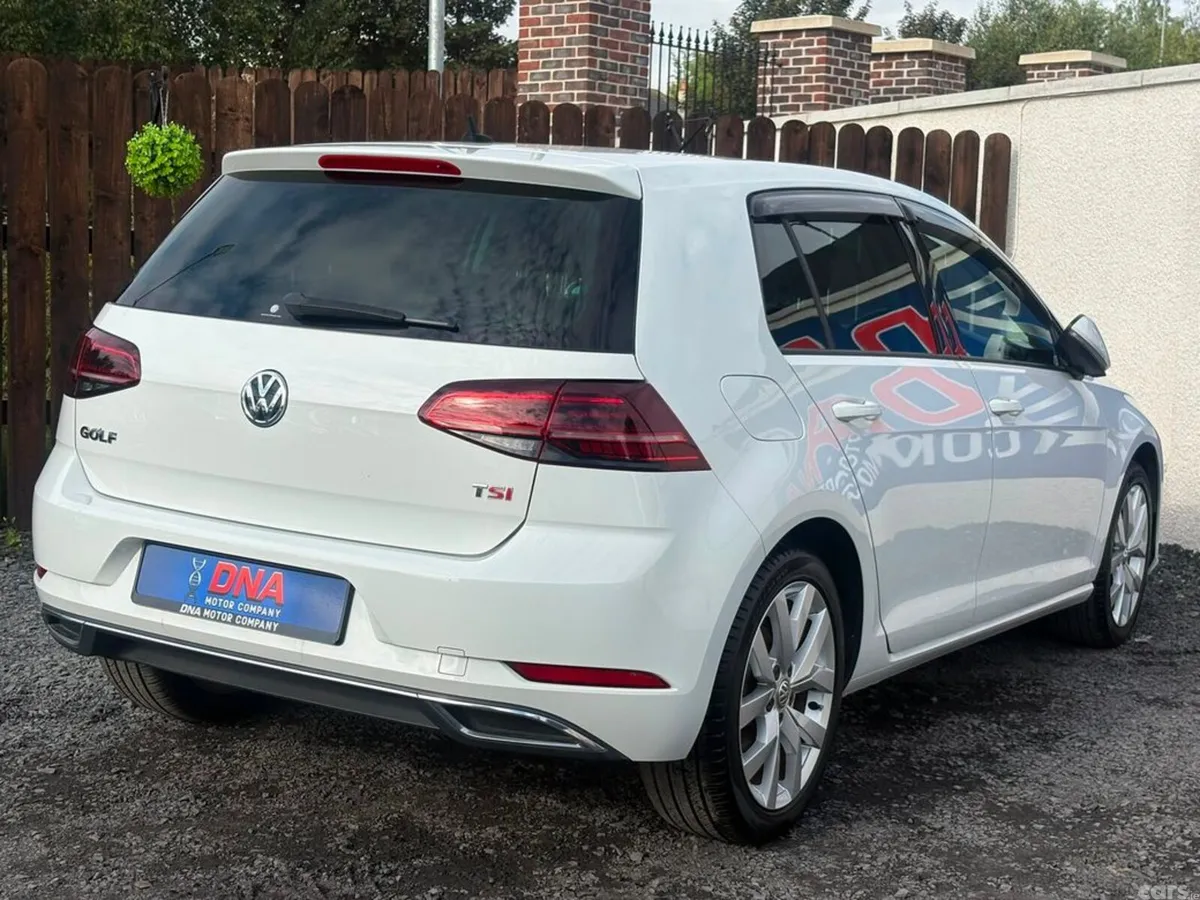 Volkswagen Golf Hatchback, Petrol, 2017, White