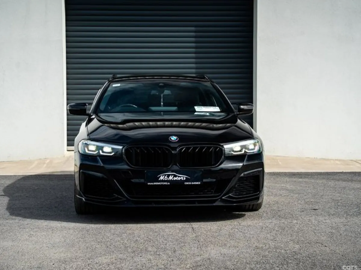 BMW 5-Series Estate, Diesel, 2022, Black