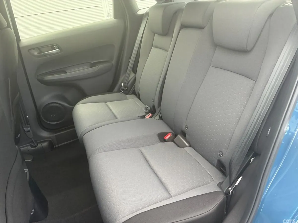 Honda Jazz Hatchback, Petrol, 2027, Blue