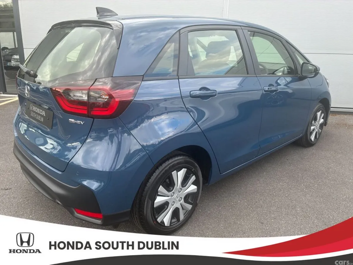 Honda Jazz Hatchback, Petrol, 2027, Blue