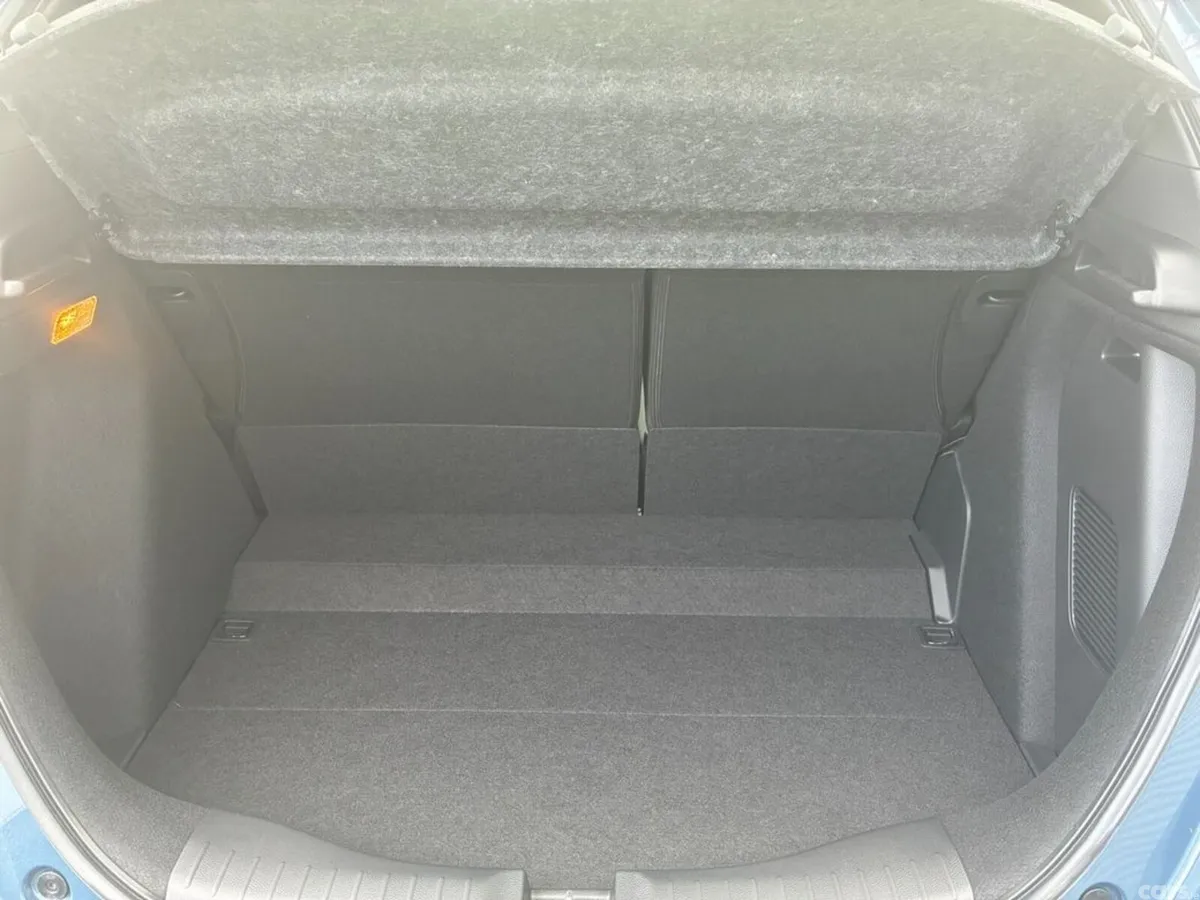 Honda Jazz Hatchback, Petrol, 2027, Blue