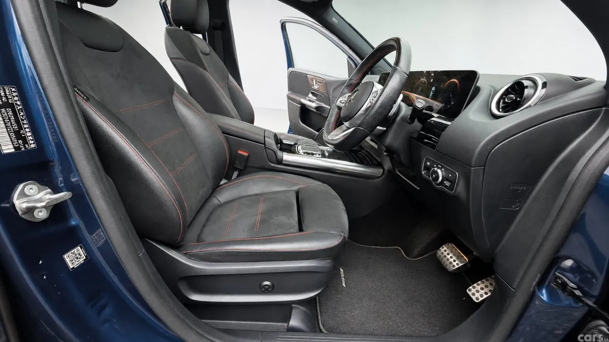 Mercedes-Benz B-Class MPV, Diesel, 2019, Blue