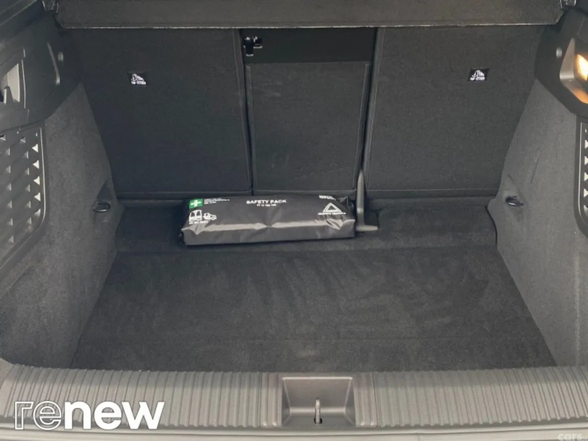 Renault Scenic SUV, Electric, 2026, Grey