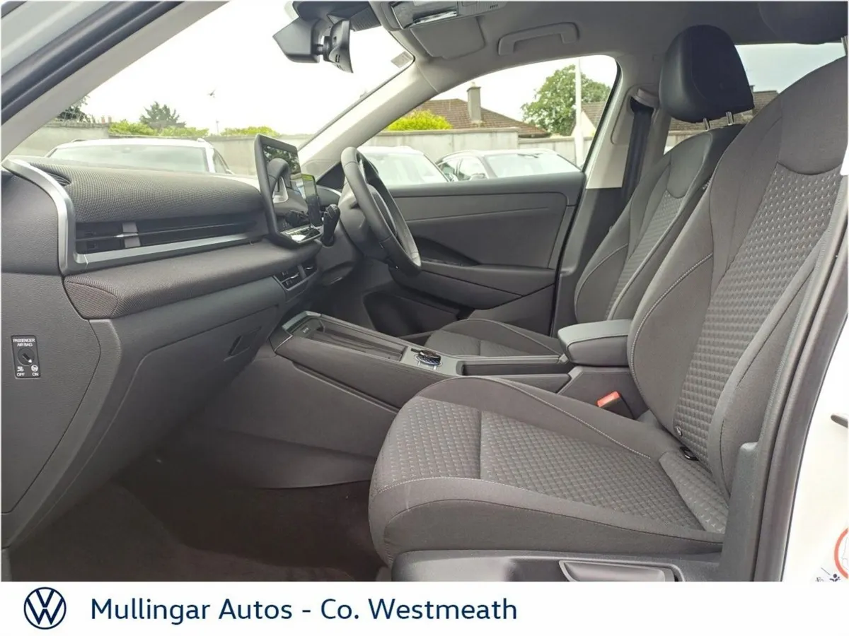 Volkswagen T-Roc SUV, Petrol, 2026, White