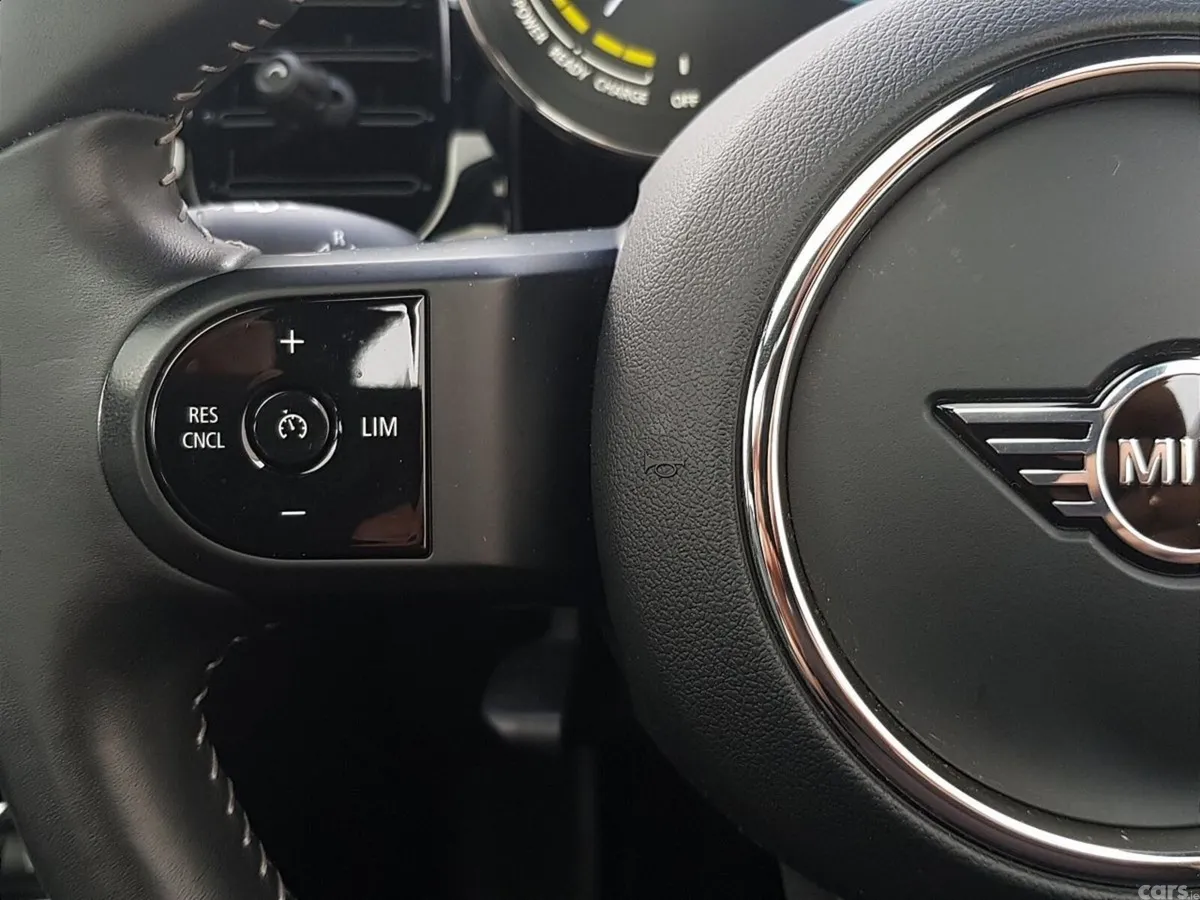 Mini Cooper Hatchback, Electric, 2023, White