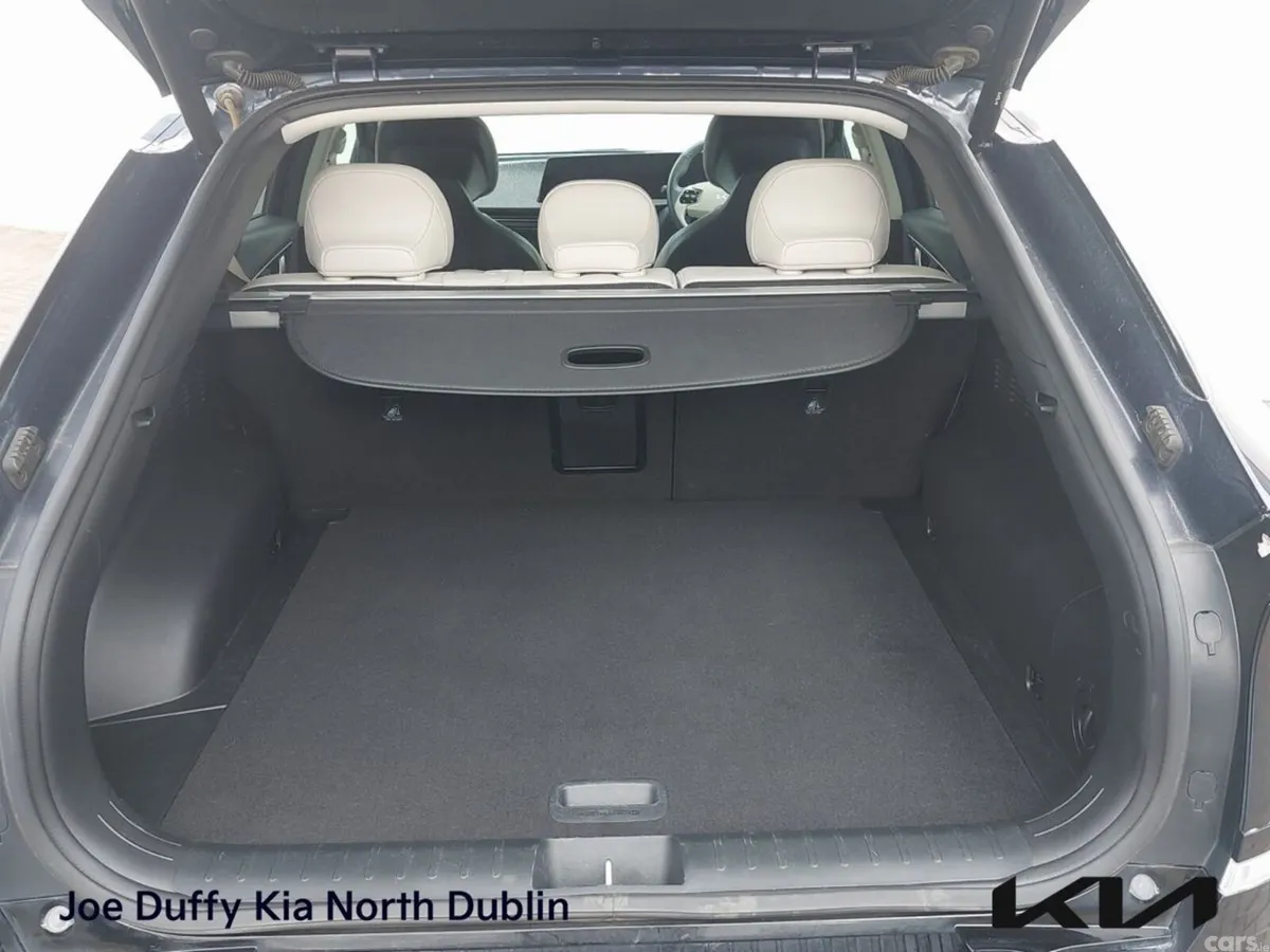Kia EV6 MPV, Electric, 2024, Blue