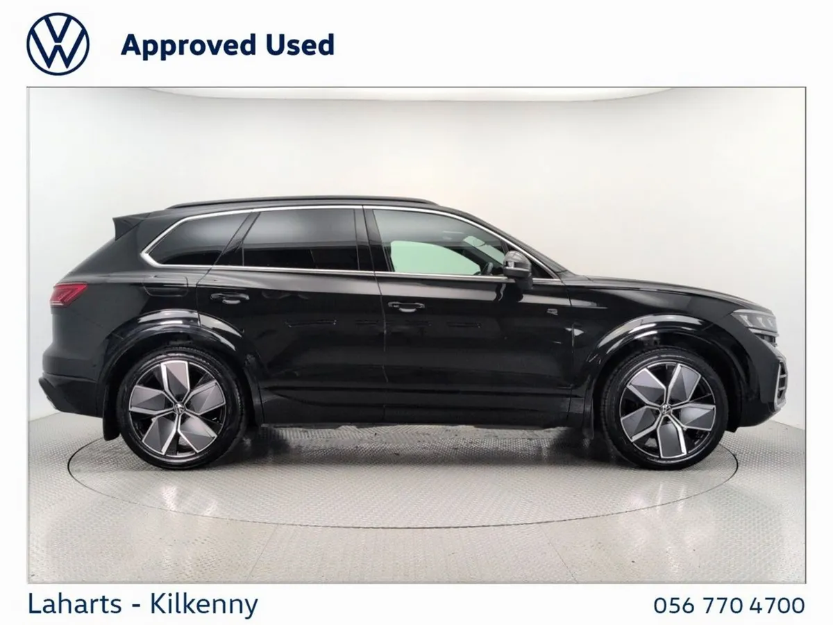 Volkswagen Touareg SUV, Diesel, 2025, Black