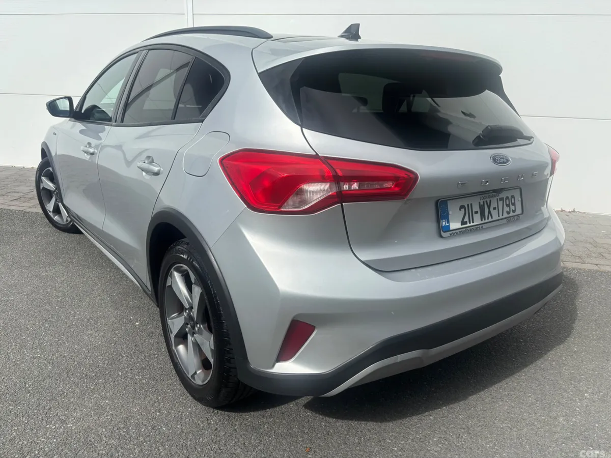 Ford Focus Hatchback, Diesel, 2021, Grey