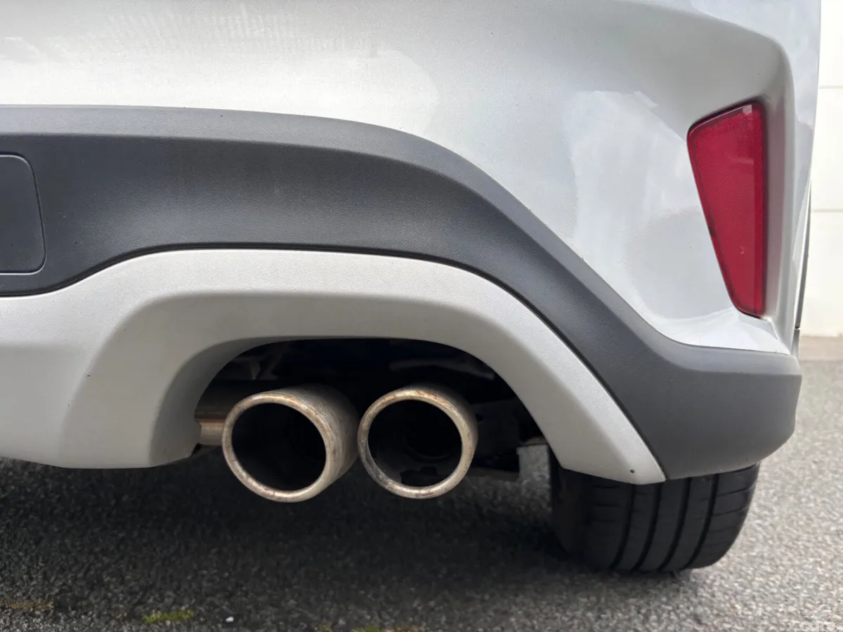 Ford Focus Hatchback, Diesel, 2021, Grey