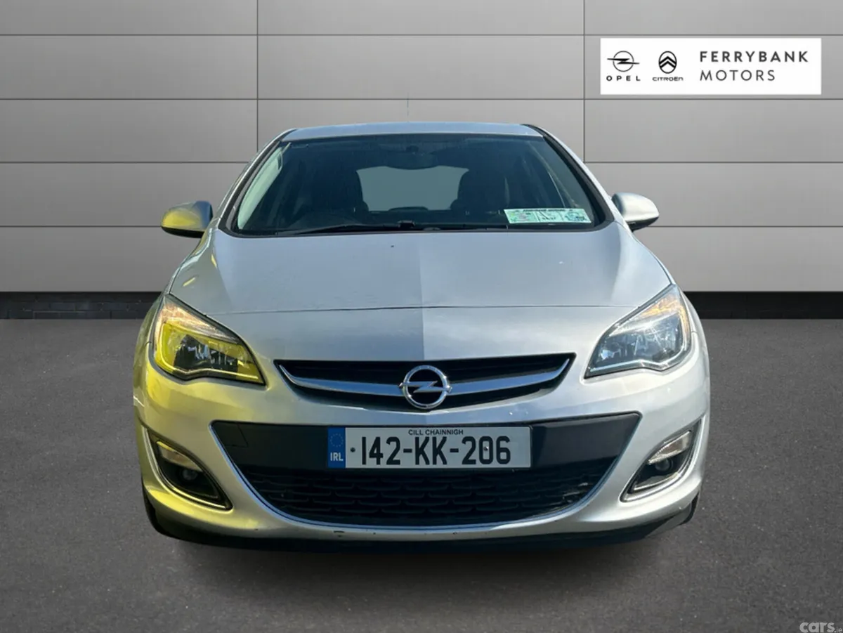 Opel Astra Hatchback, Diesel, 2014, Silver