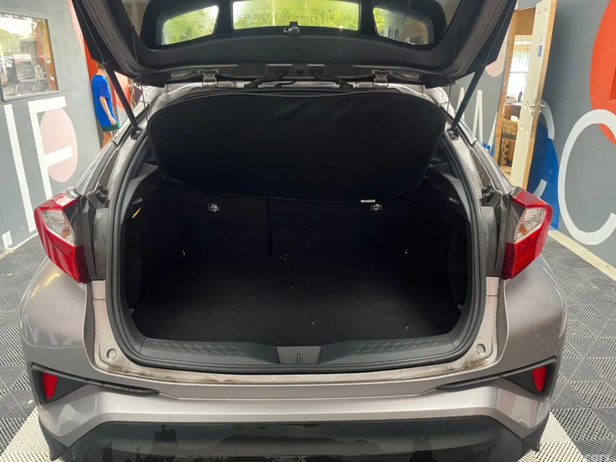 Toyota C-HR Hatchback, Petrol Hybrid, 2020, Silver