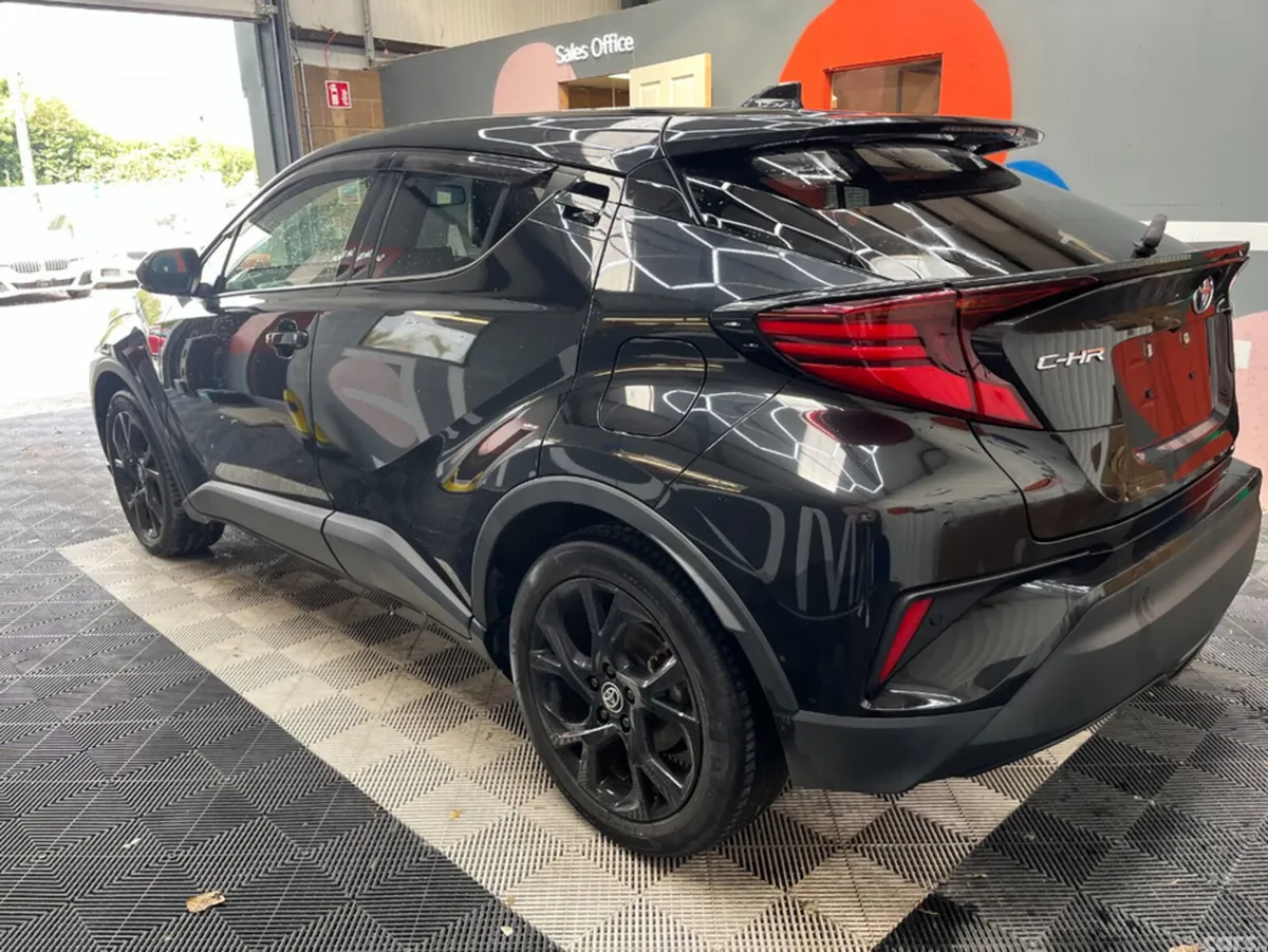Toyota C-HR SUV, Petrol Hybrid, 2021, Black