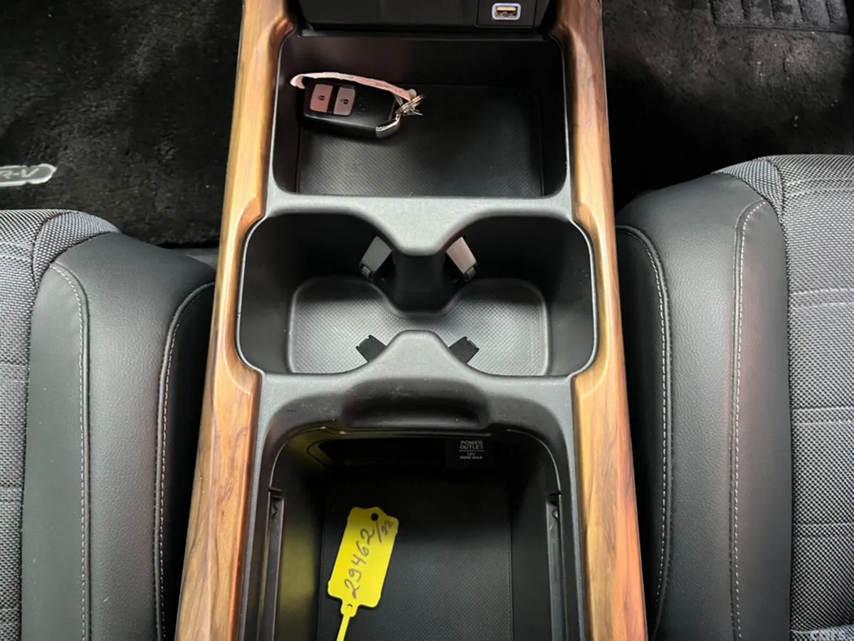 Honda CR-V SUV, Petrol Hybrid, 2022, White