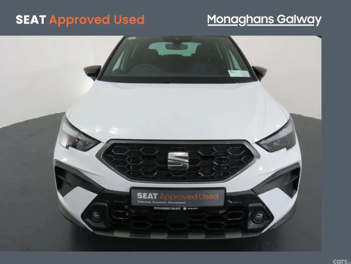 SEAT Arona Hatchback, Petrol, 2025, White