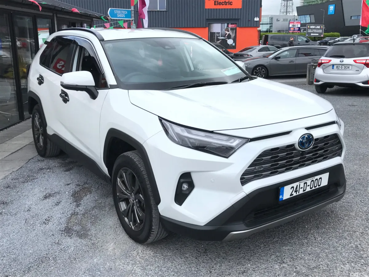 Toyota RAV4 SUV, Petrol Hybrid, 2024, White