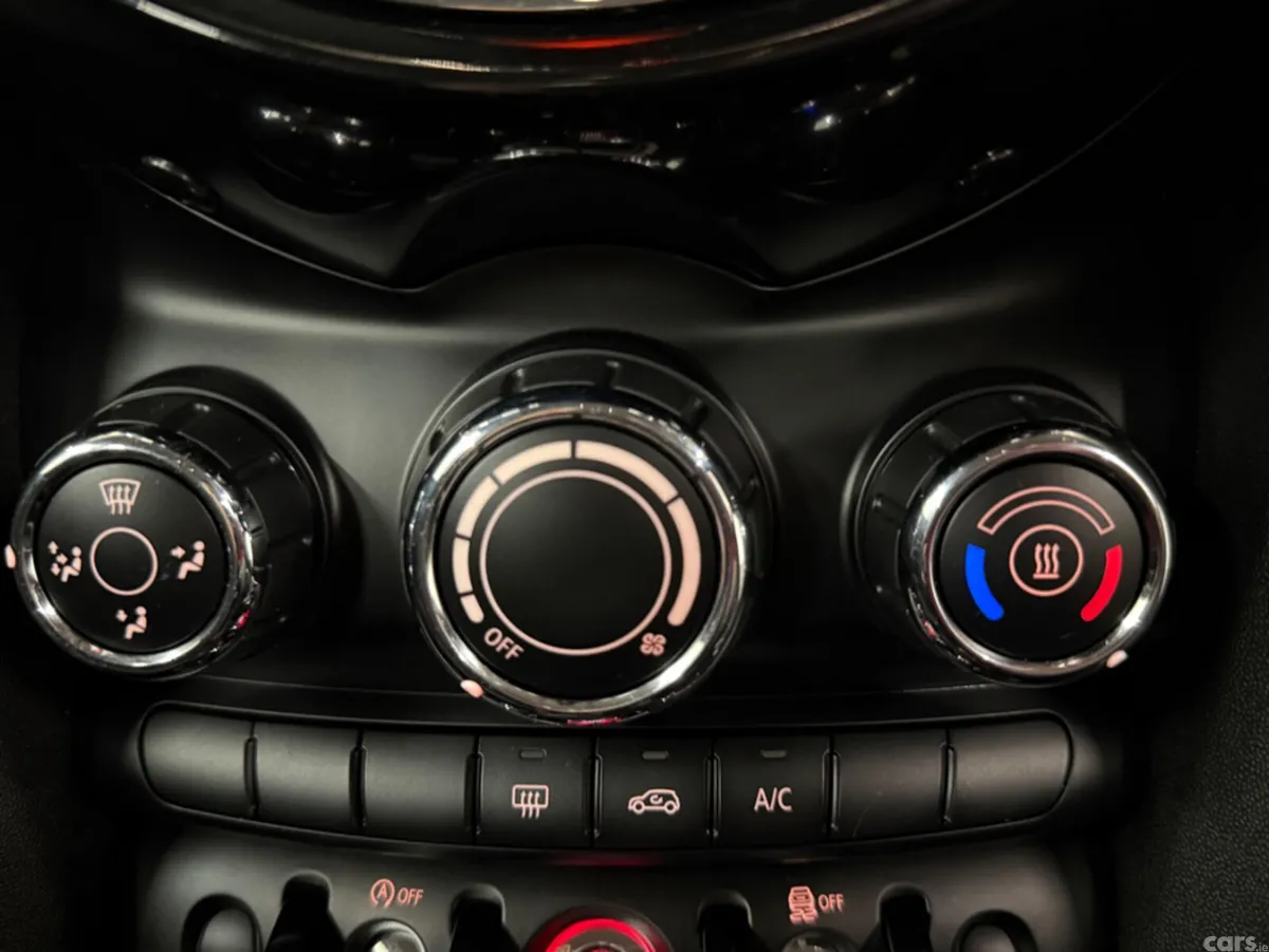 Mini Cooper Hatchback, Petrol, 2015, Blue