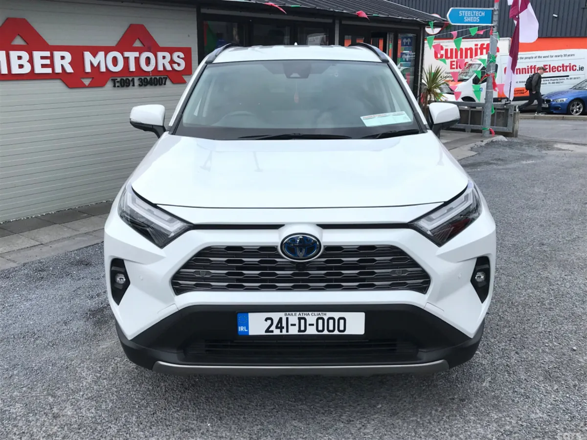 Toyota RAV4 SUV, Petrol Hybrid, 2024, White
