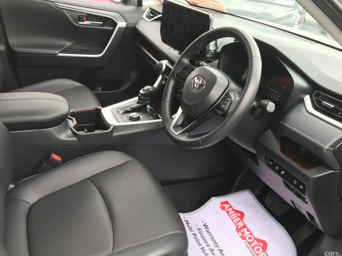 Toyota RAV4 SUV, Petrol Hybrid, 2024, White