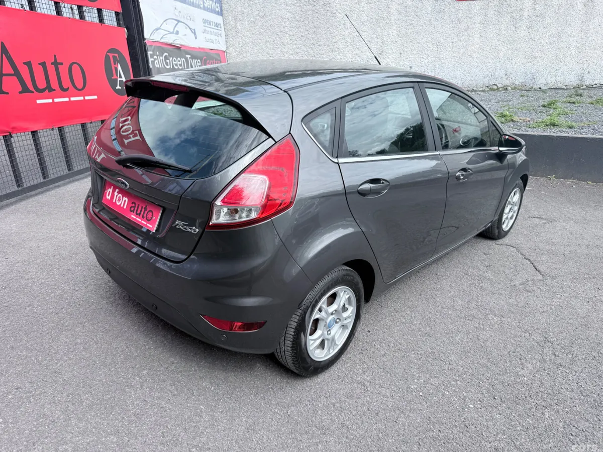 Ford Fiesta Hatchback, Diesel, 2016, Grey