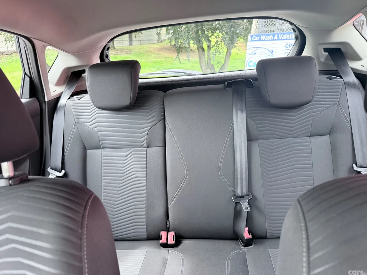 Ford Fiesta Hatchback, Diesel, 2016, Grey