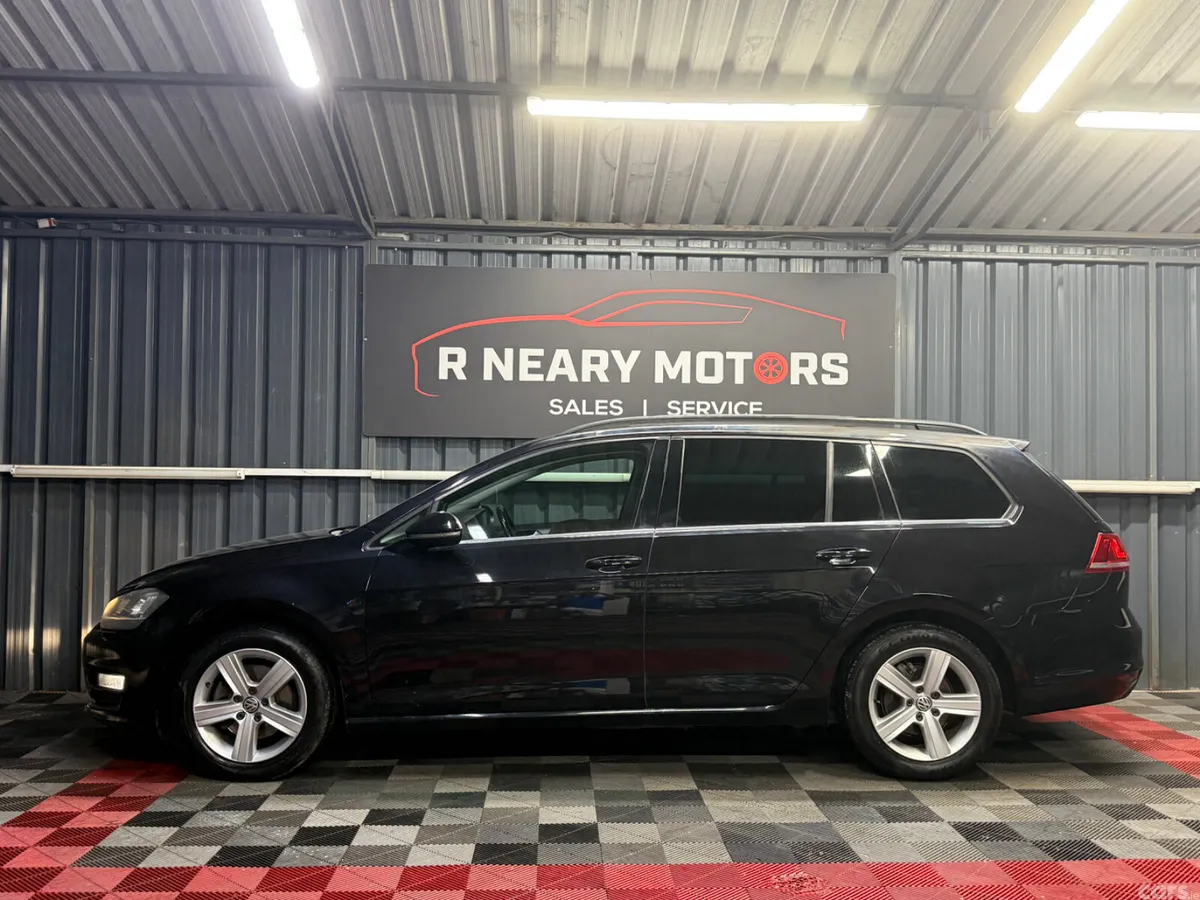 Volkswagen Golf Estate, Petrol, 2015, Black