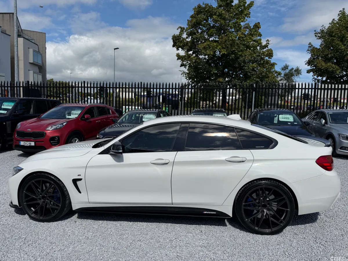BMW 4-Series Coupe, Diesel, 2016, White