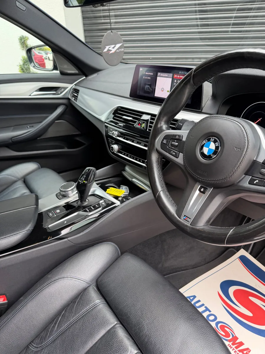 BMW 5-Series Saloon, Diesel, 2019, Blue
