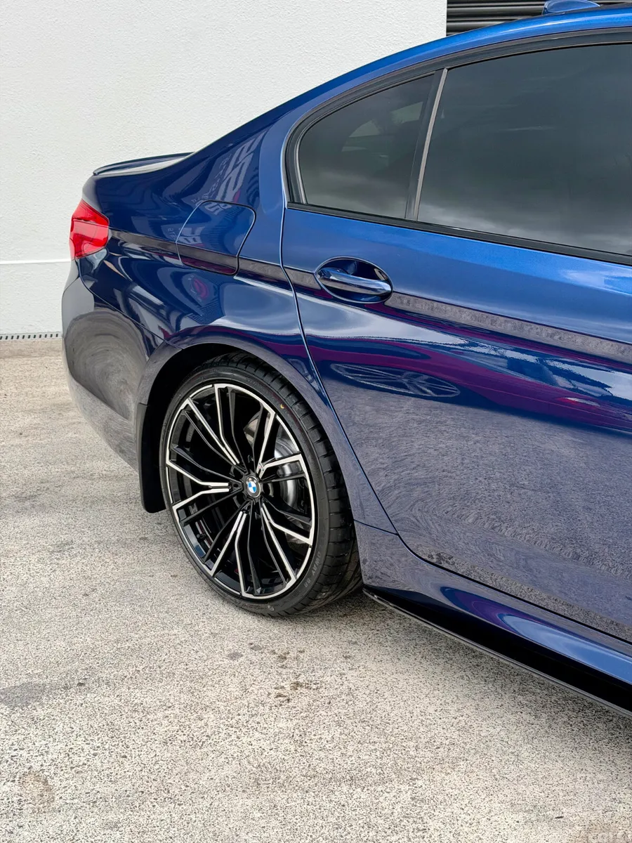BMW 5-Series Saloon, Diesel, 2019, Blue