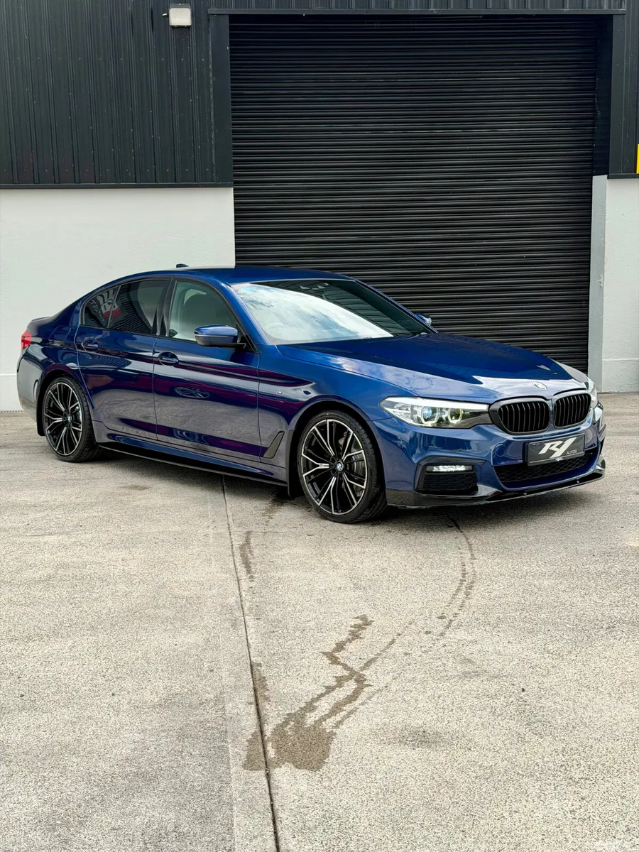 BMW 5-Series Saloon, Diesel, 2019, Blue