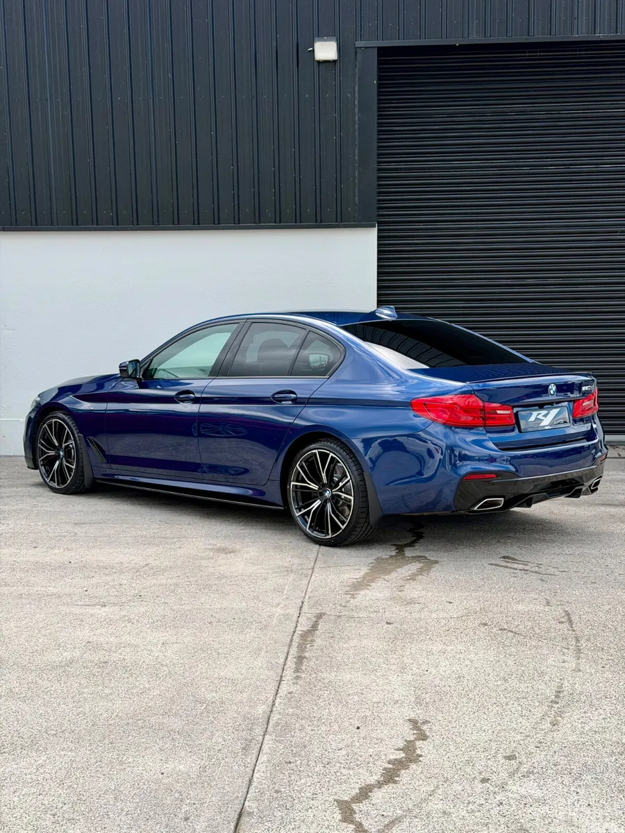 BMW 5-Series Saloon, Diesel, 2019, Blue
