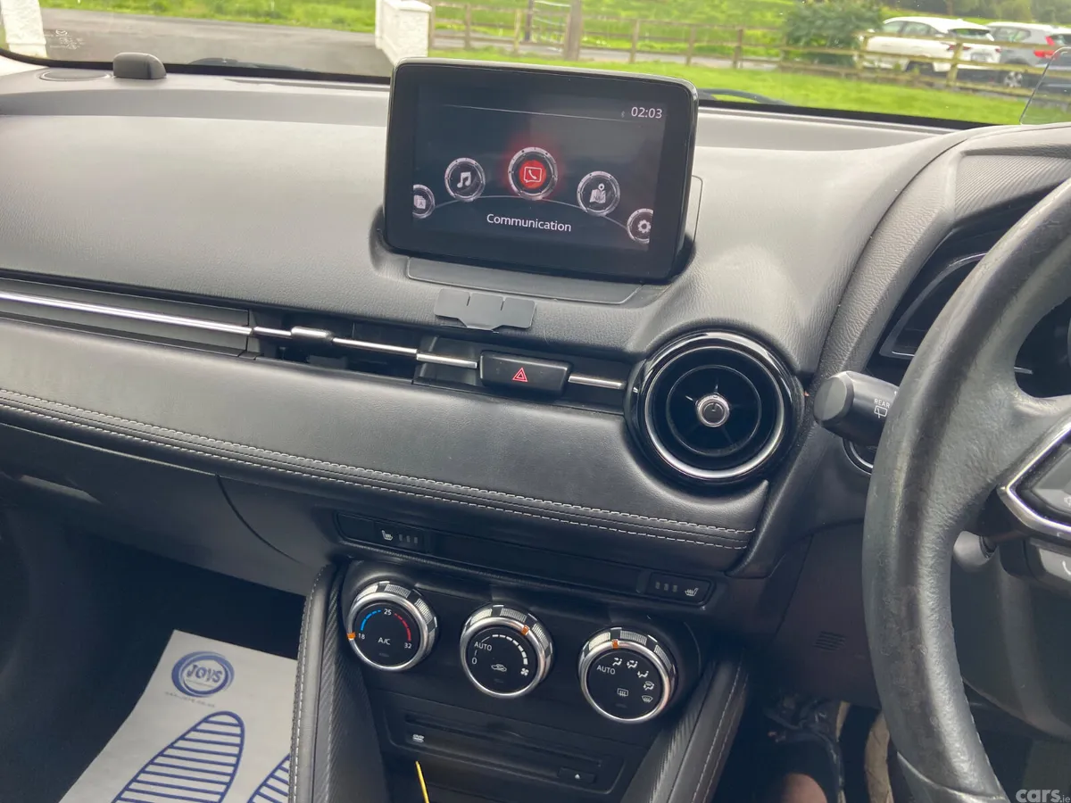 Mazda Demio MPV, Diesel, 2017, Blue