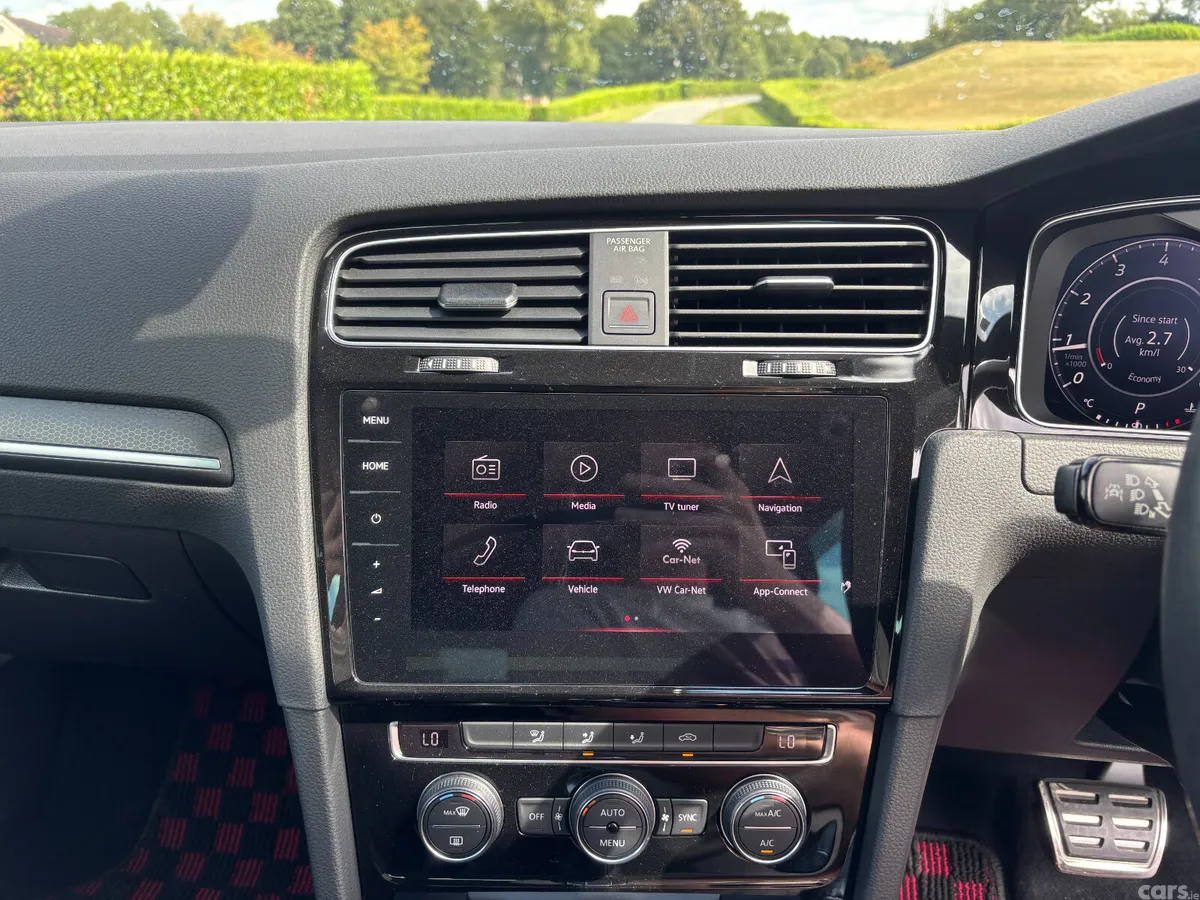 Volkswagen Golf Hatchback, Petrol, 2018, Grey