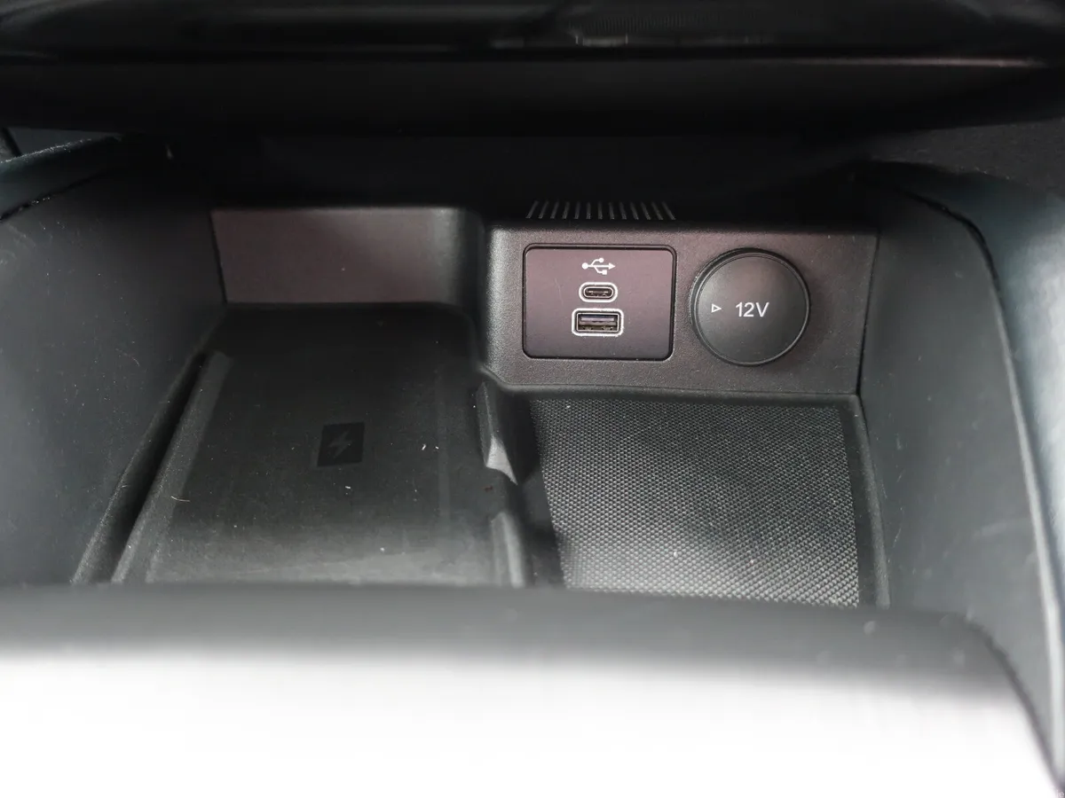 Ford Kuga SUV, Petrol Plug-in Hybrid, 2024, White
