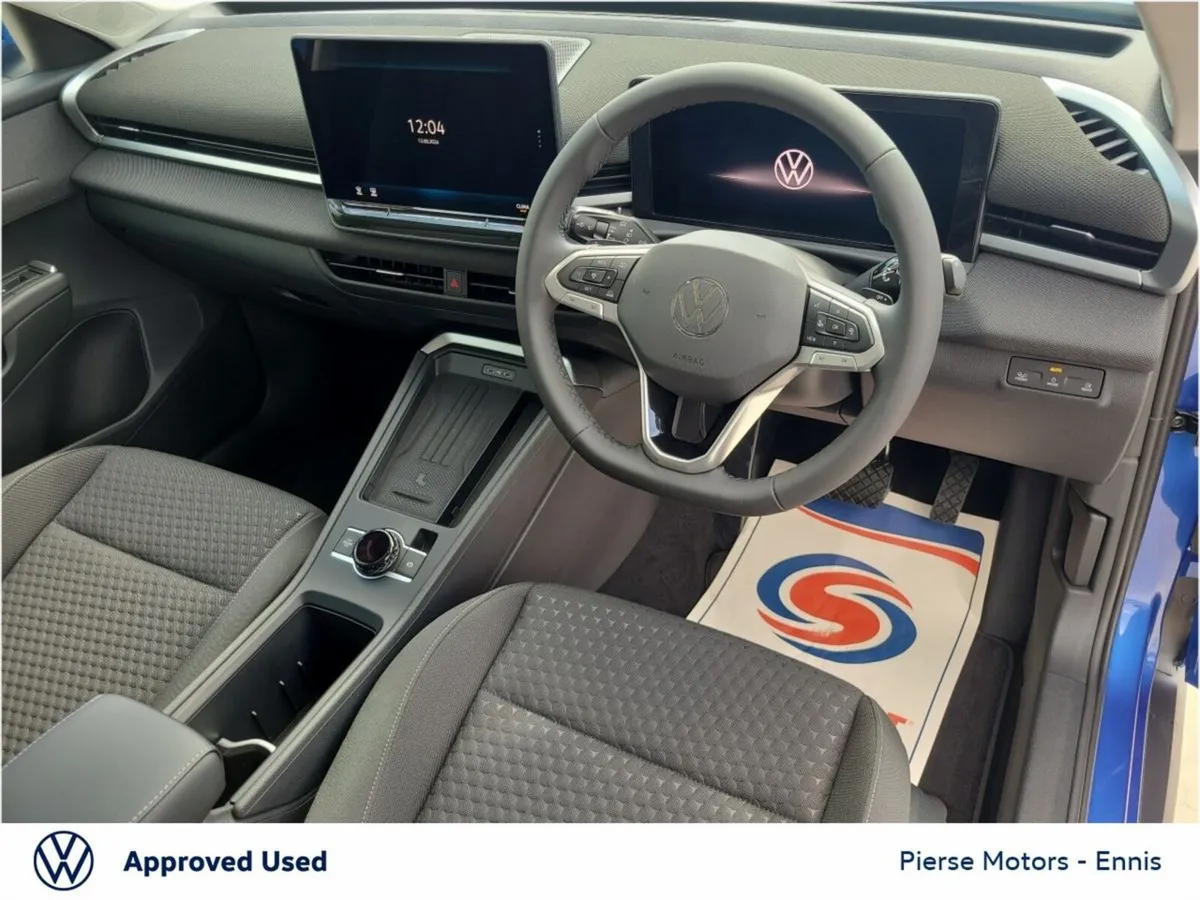 Volkswagen T-Roc SUV, Petrol, 2026, Blue