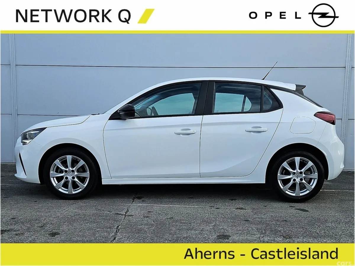 Opel Corsa Hatchback, Petrol, 2023, White