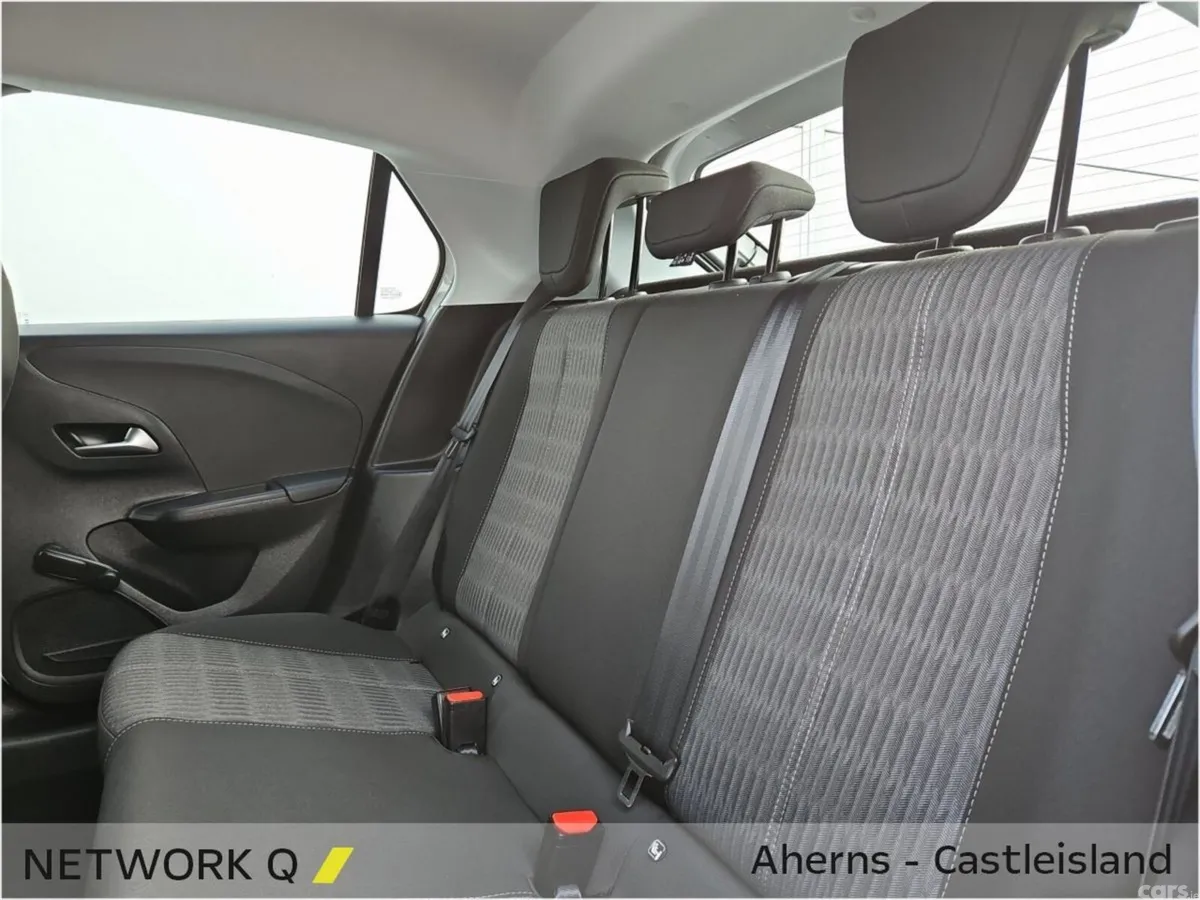 Opel Corsa Hatchback, Petrol, 2023, White