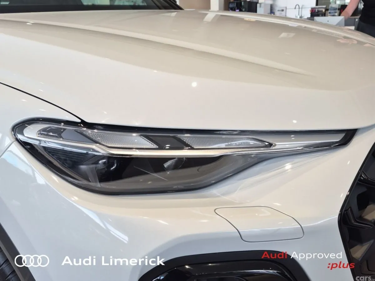 Audi Q5 SUV, Petrol Plug-in Hybrid, 2026, White