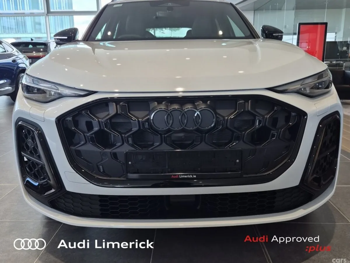 Audi Q5 SUV, Petrol Plug-in Hybrid, 2026, White
