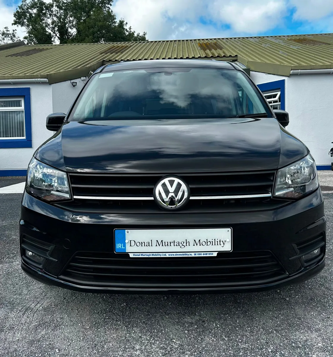 Volkswagen Caddy Maxi Life MPV, Diesel, 2021, Black