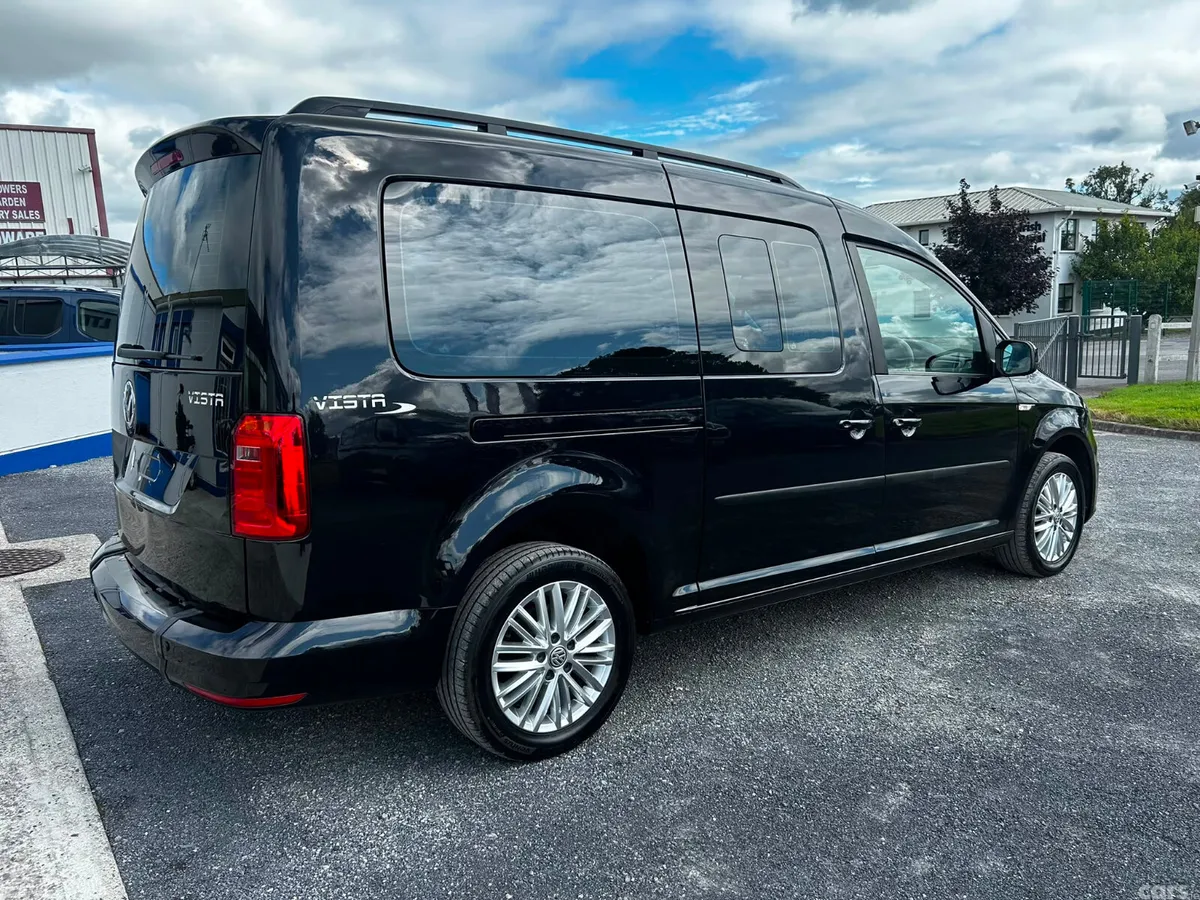 Volkswagen Caddy Maxi Life MPV, Diesel, 2021, Black